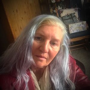 Meet your Posher, Virginia